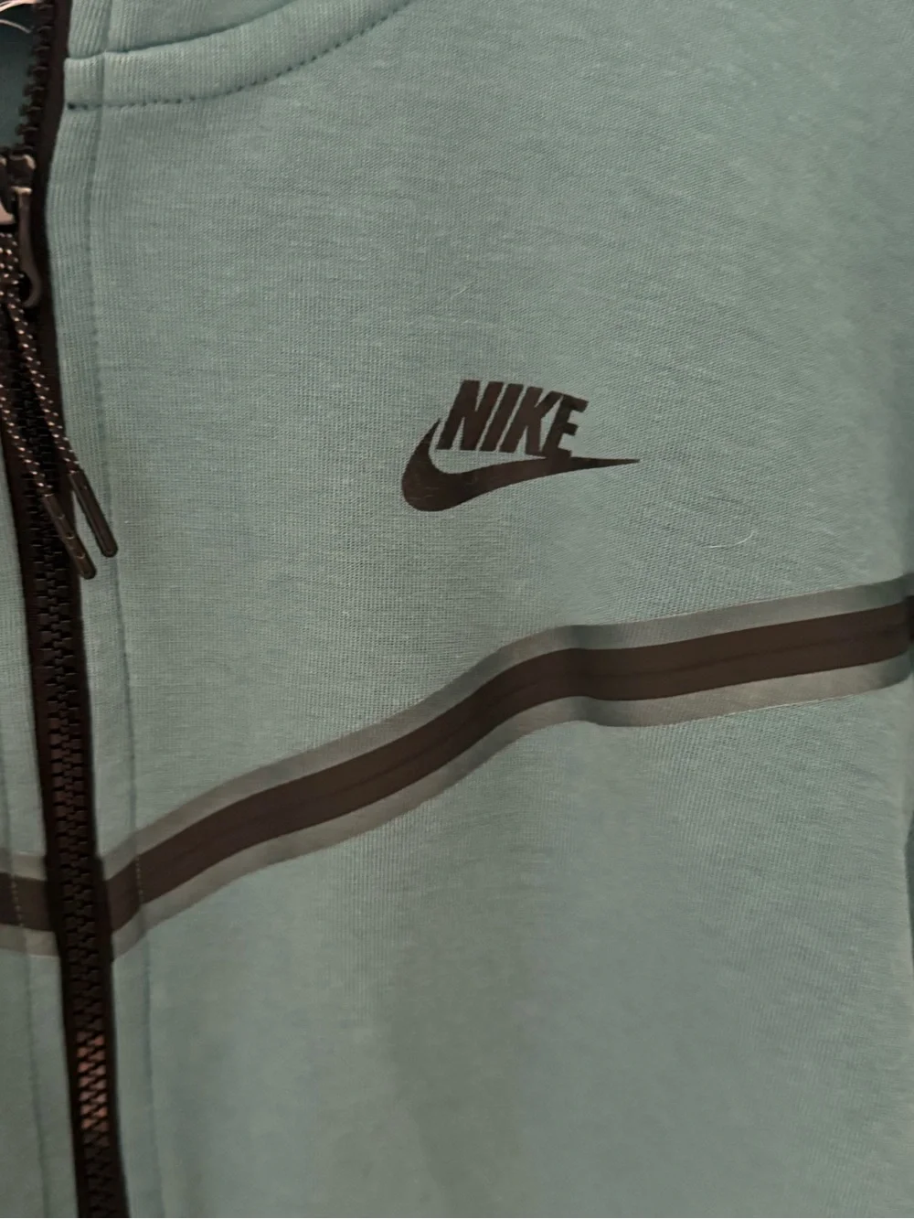 Nike hooded sweatshirt